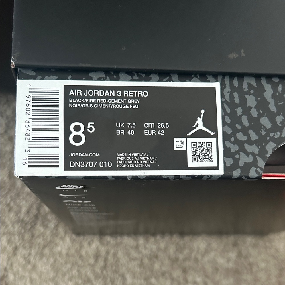 Jordan 3 “Black Cement” - Picture 8 of 10